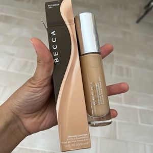 Becca Ultimate Coverage Foundation